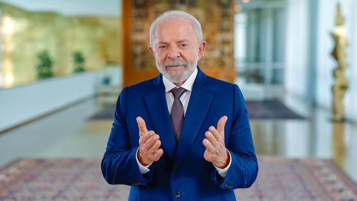 Lula edita MP que libera R$ 337 milhões para combate a incêndios florestais