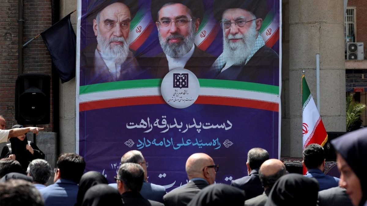 EUA derrubam drones iranianos no Estreito de Ormuz em meio a impasse na guerra de 100 dias