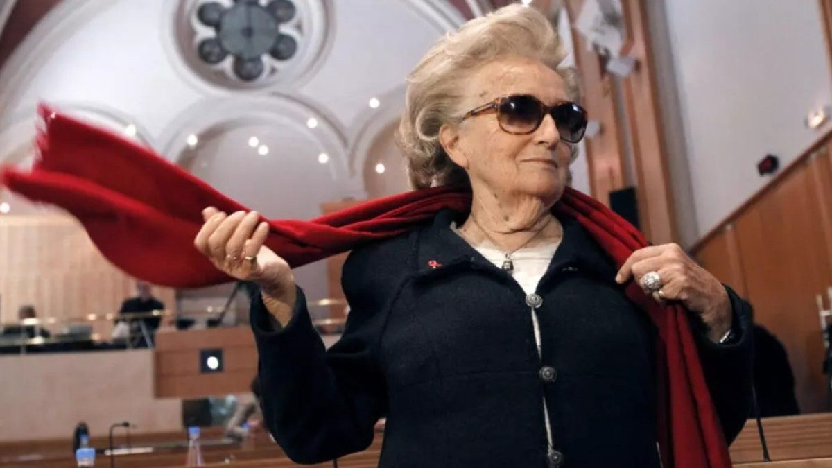 Bernadette Chirac, viúva do ex-presidente francês, morre aos 93 anos