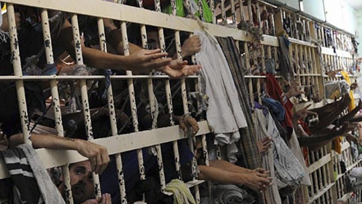 Redução da maioridade penal não é a solução para diminuir a criminalidade