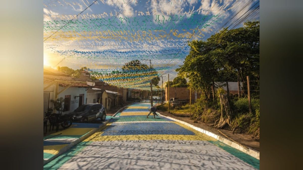 Moradores decoram rua em Alenquer para estreia do Brasil na Copa de 2026