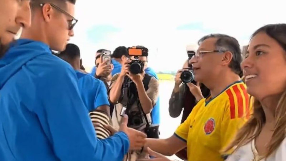 James Rodríguez ignora filha do presidente da Colômbia em cerimônia e gera polêmica