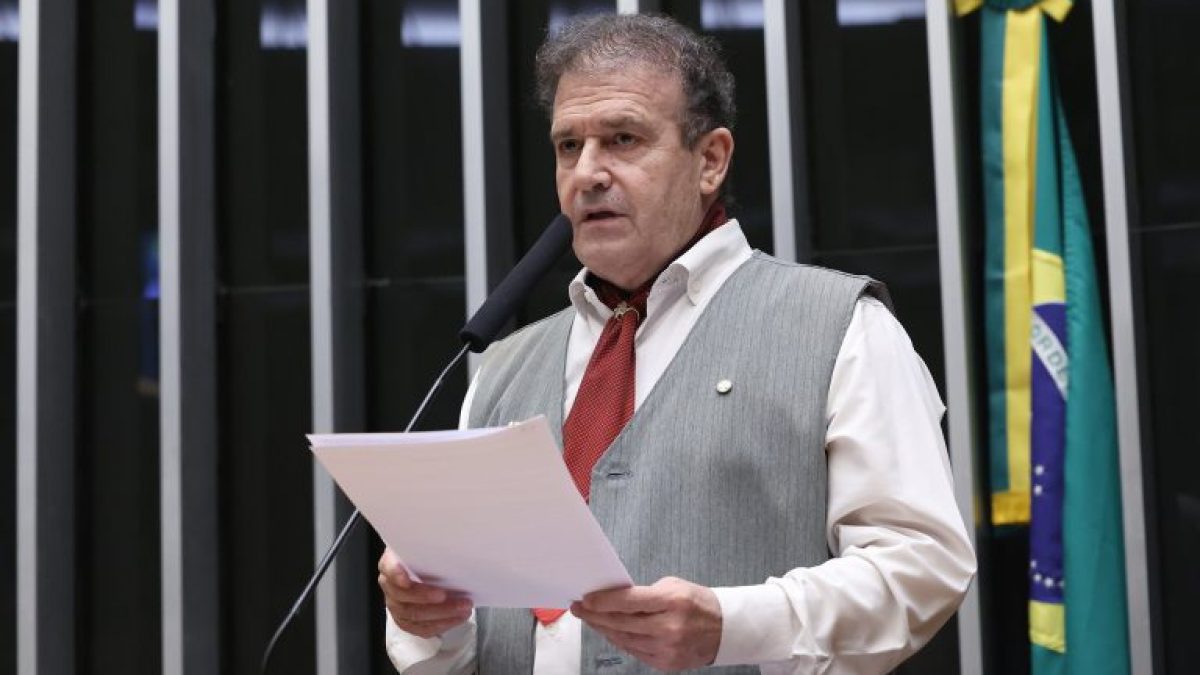 Câmara aprova projeto que reconhece município que se destacar em ações para pessoa idosa