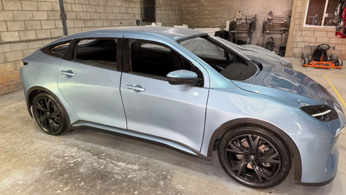 Lecar 459: protótipo do carro do 'Musk brasileiro' é mostrado pronto para testes