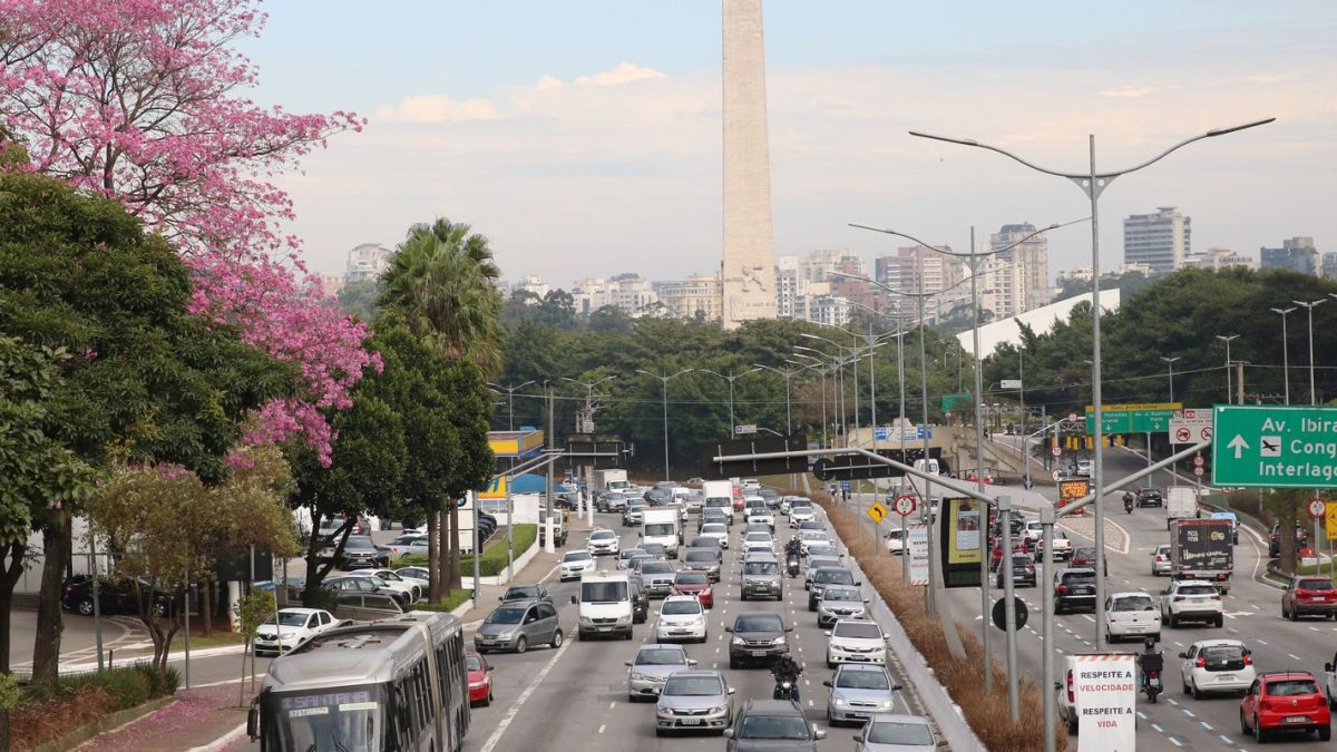 Rodízio de veículos em SP será suspenso no feriado de Corpus Christi
