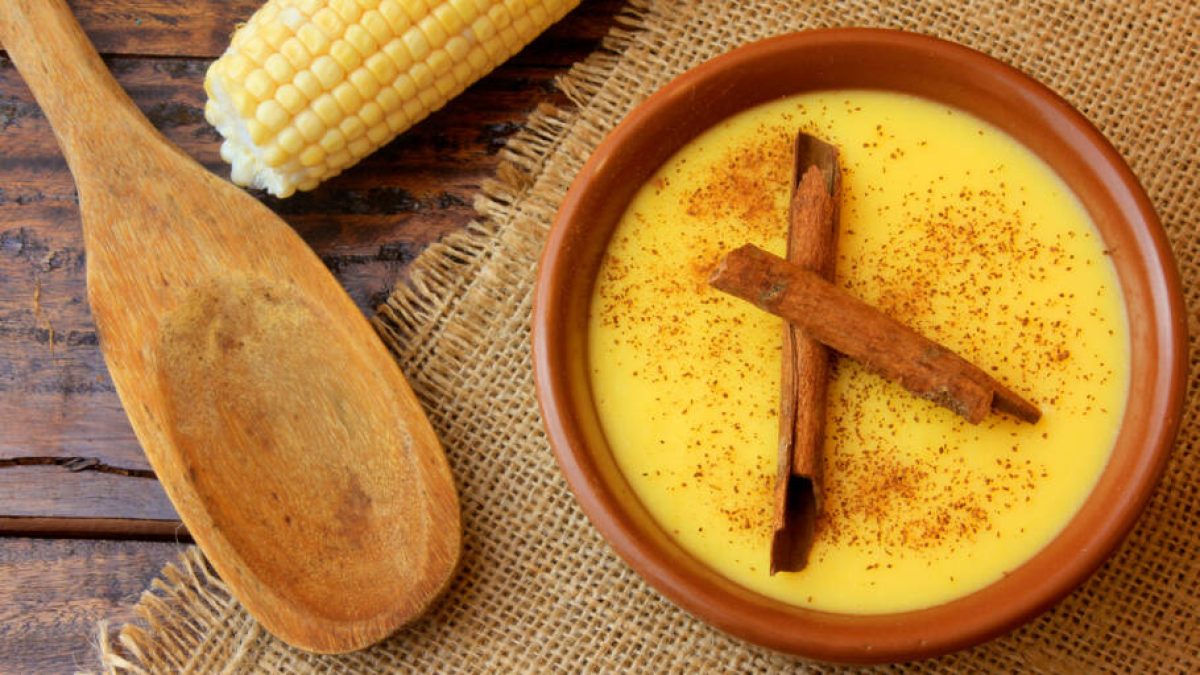 O curau cremoso que prova que o milho é o verdadeiro protagonista das festas juninas