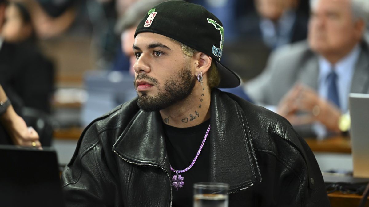 Zé Felipe, filho de Leonardo, mantém sucesso nas redes mesmo após separação de Virgínia Fonseca