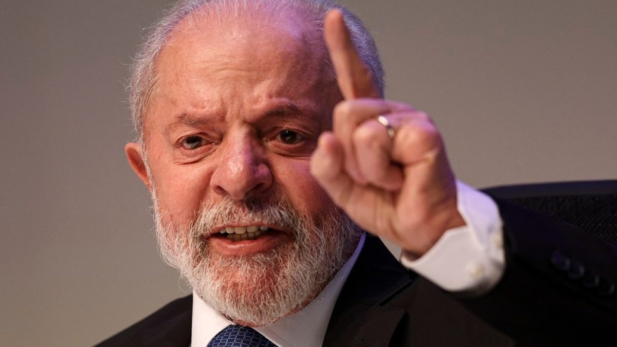 Lula pede que Trump não interfira nas eleições brasileiras e respeite a soberania do país