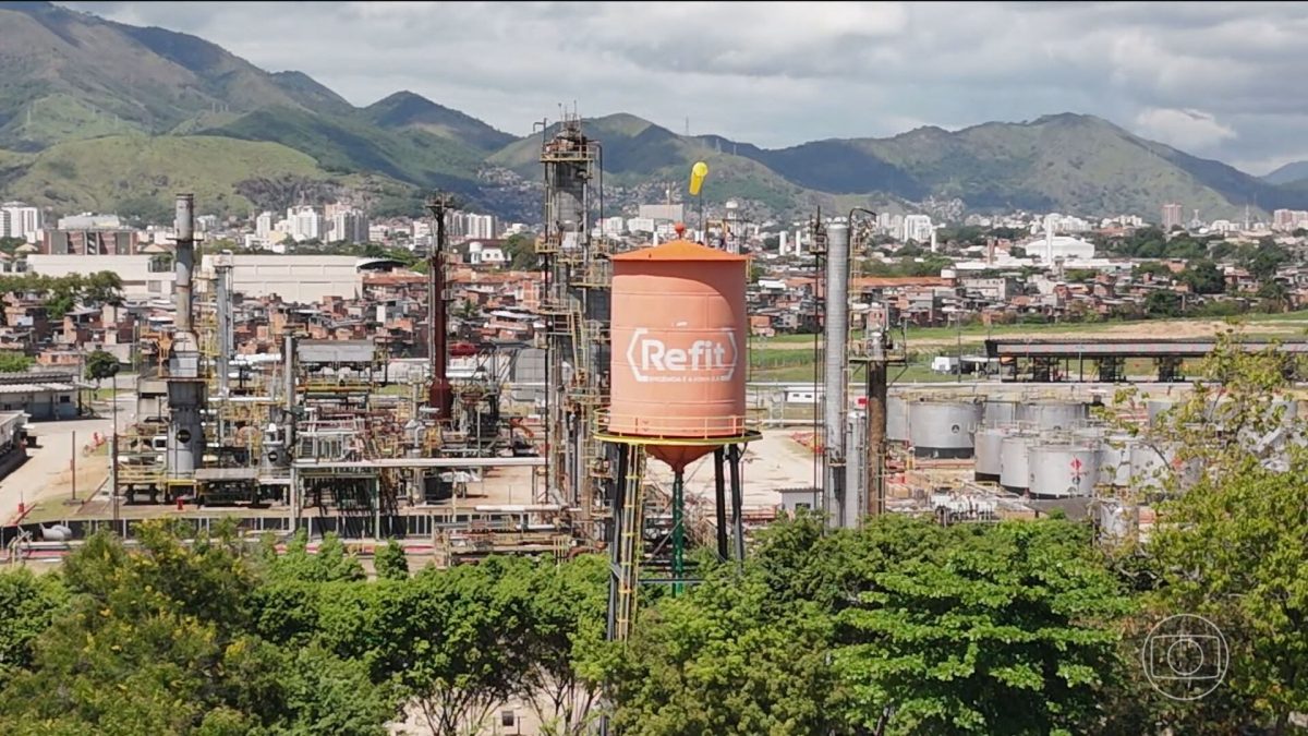 Governo do RJ corta benefício que fez Refit sonegar R$ 10 bilhões em impostos