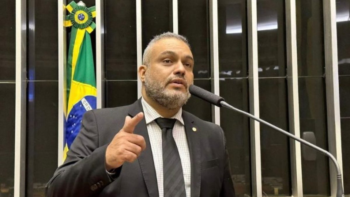 Comissão aprova política nacional de apoio a cuidadores de idosos dependentes