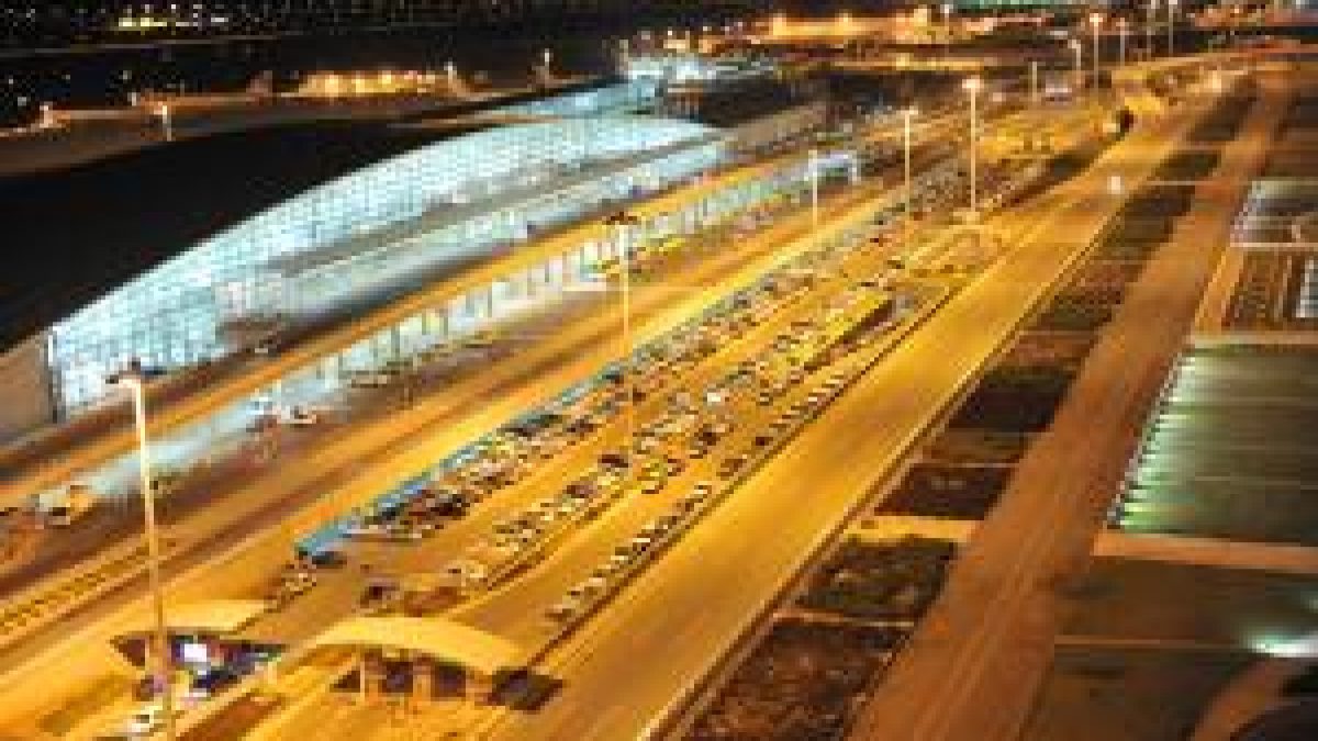 Irã fecha aeroportos no oeste do país em meio a escalada com Israel