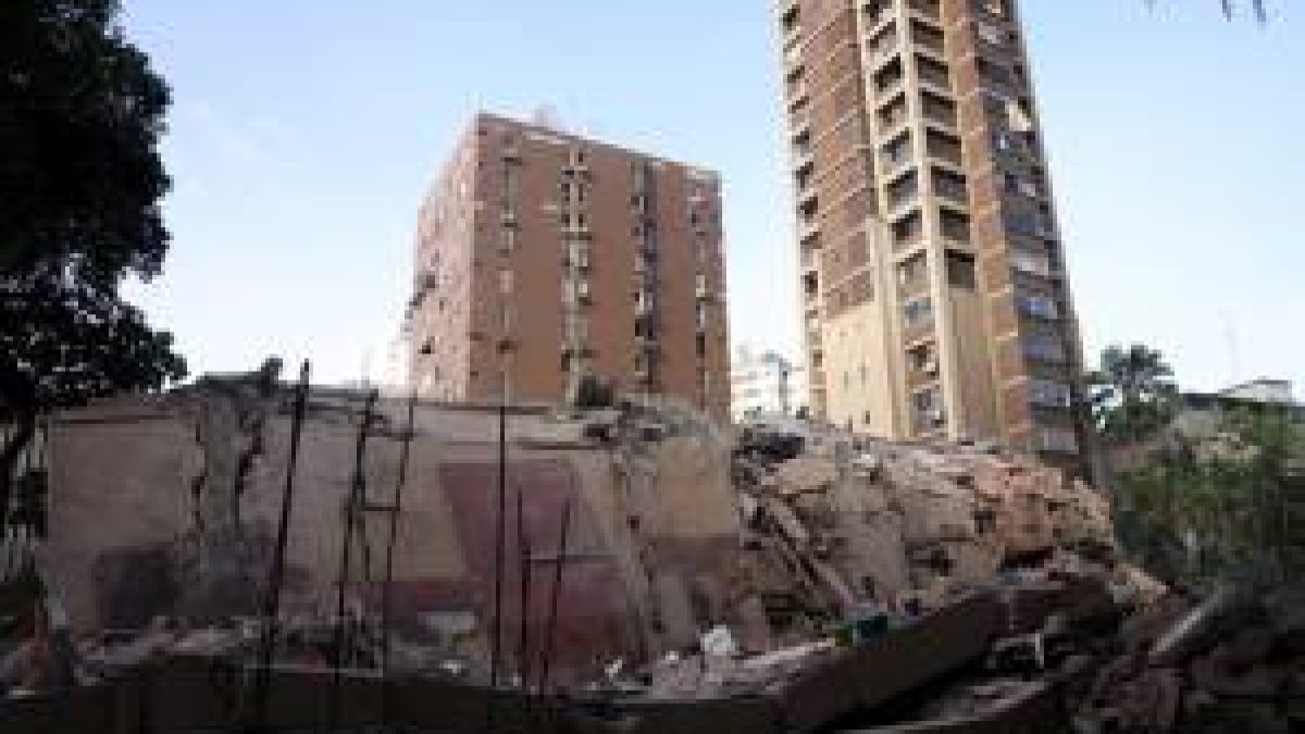 Venezuela lança busca frenética por sobreviventes do maior terremoto do século