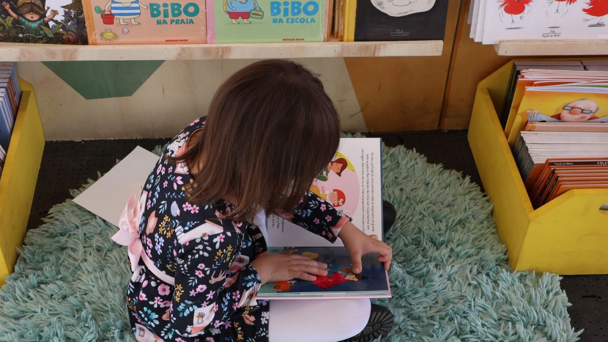 Feira do Livro do Pacaembu oferece programação infantil gratuita em São Paulo