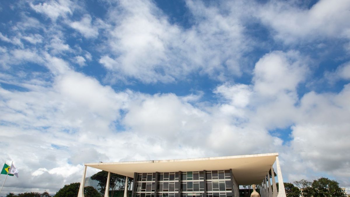 STF anula absolvição de acusado de estuprar Mariana Ferrer e determina novo julgamento