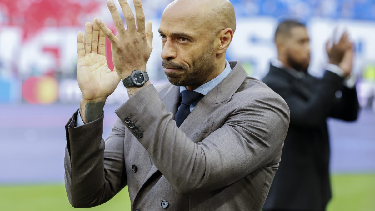 Thierry Henry nega ter criticado Kylian Mbappé e desmente boato na internet