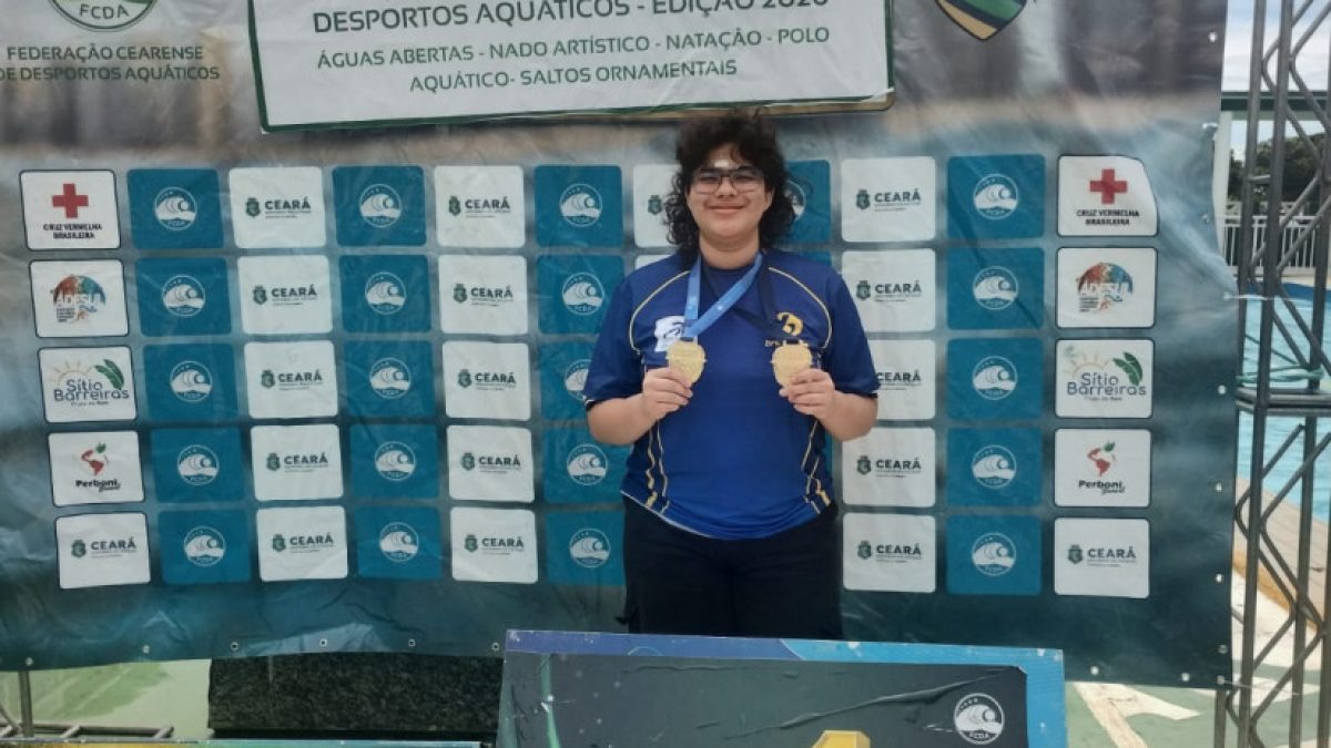 Aluna do Colégio dos Bombeiros conquista dois ouros na Supercopa Cearense de Natação