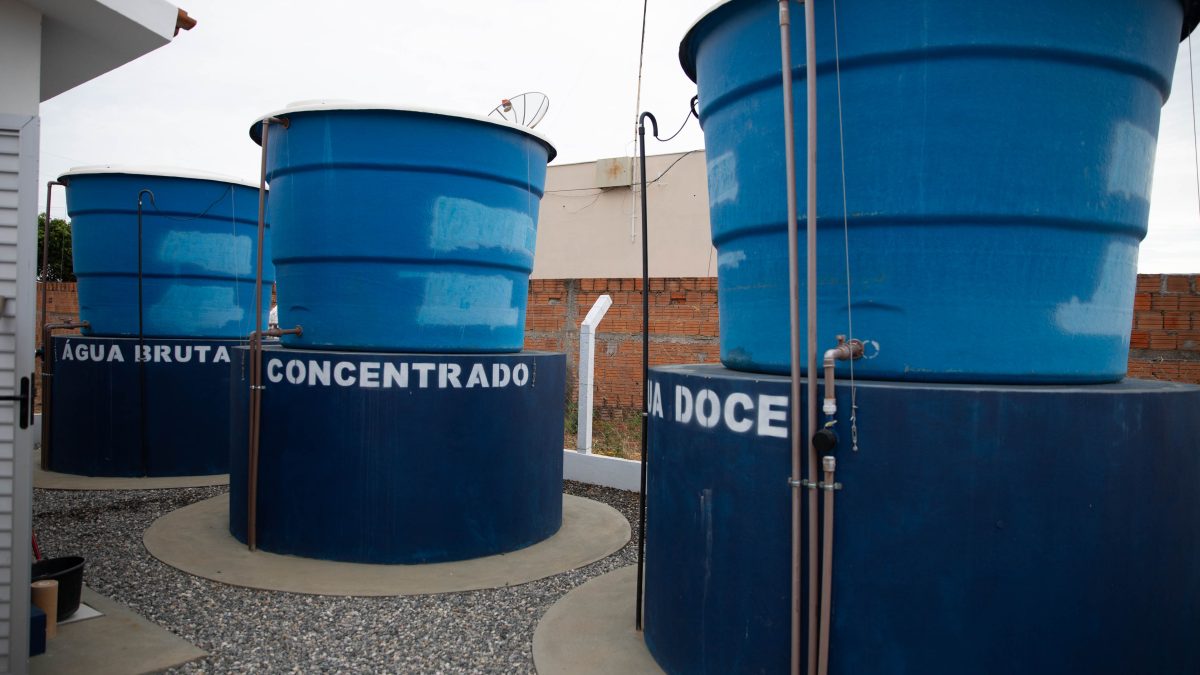 Governo de Minas lança licitação para levar água potável a comunidades rurais do semiárido