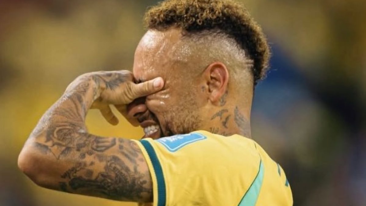 Neymar usa mantra de Hamilton após volta à seleção e recebe resposta do piloto