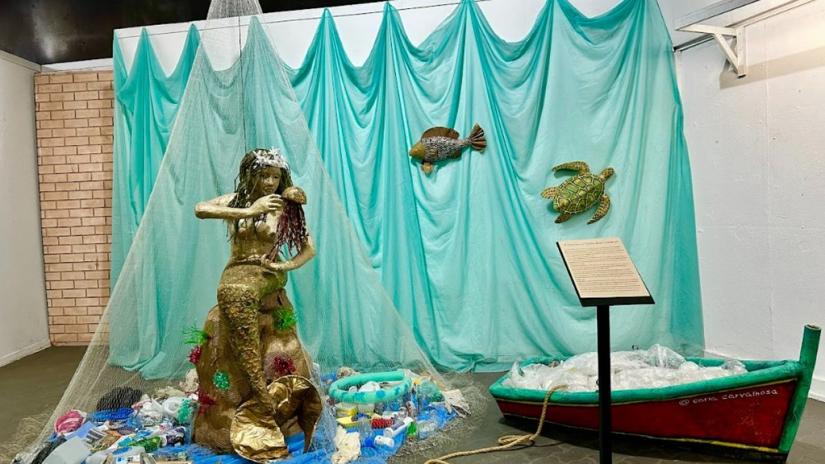 Galpão das Artes Urbanas recebe instalação sobre impacto humano nos oceanos
