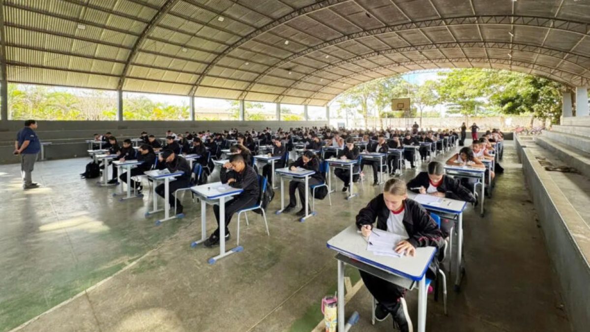 Programa Avança Rondônia avalia proficiência de estudantes dos 8º anos em escolas da região de Vilhena