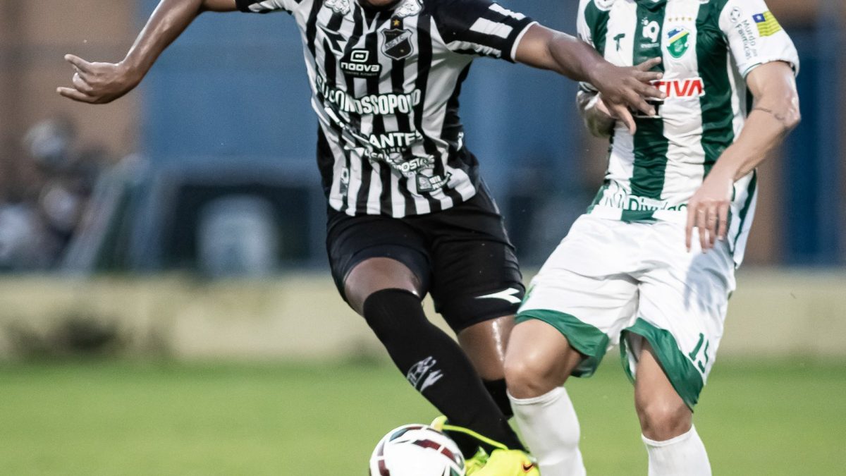 Waguinho admite atuação abaixo do ABC, mas valoriza vitória e vantagem