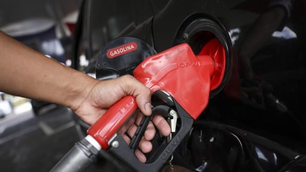 Projeto de lei autoriza autosserviço em postos de gasolina nos fins de semana e feriados