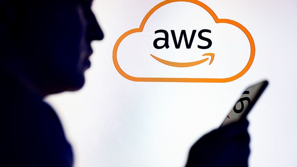 União Europeia mira Amazon e Microsoft em legislação que tenta regular empresas de tecnologia