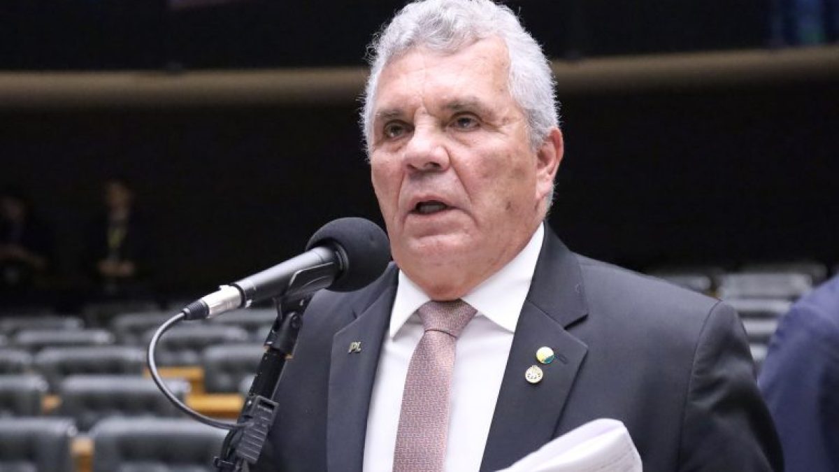 Comissão da Câmara aprova programa de apoio a produtores rurais afetados por desastres climáticos
