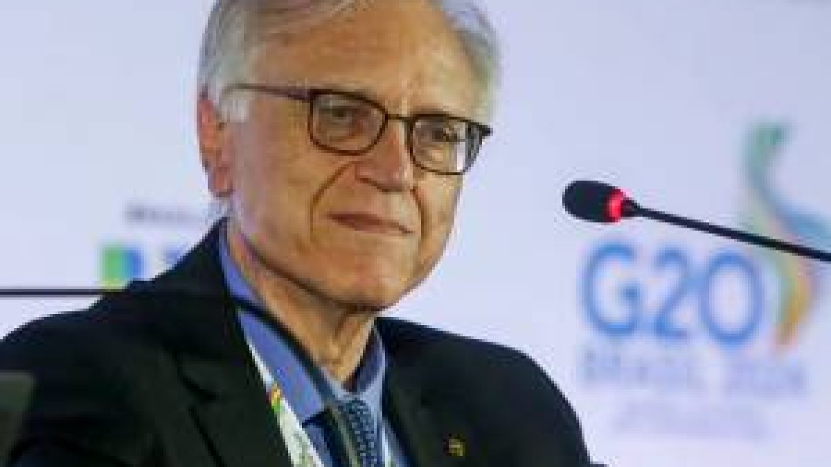 BC não vai se comprometer com sinalização explícita para juros, diz diretor