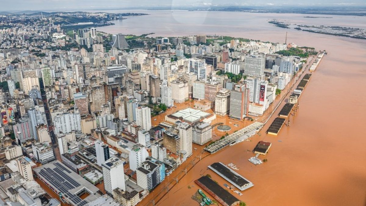 Inmet emite alerta de tempestade para o Sul com risco de granizo