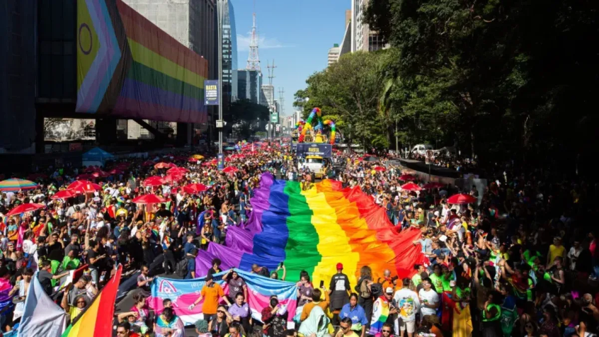 Embaixada dos EUA alerta americanos sobre riscos na Parada LGBT+ de São Paulo