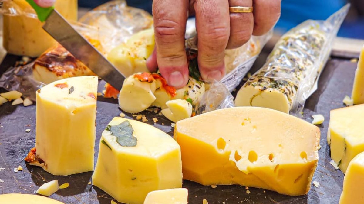 Governo de Minas inclui quatro municípios na microrregião produtora do Queijo Artesanal do Serro