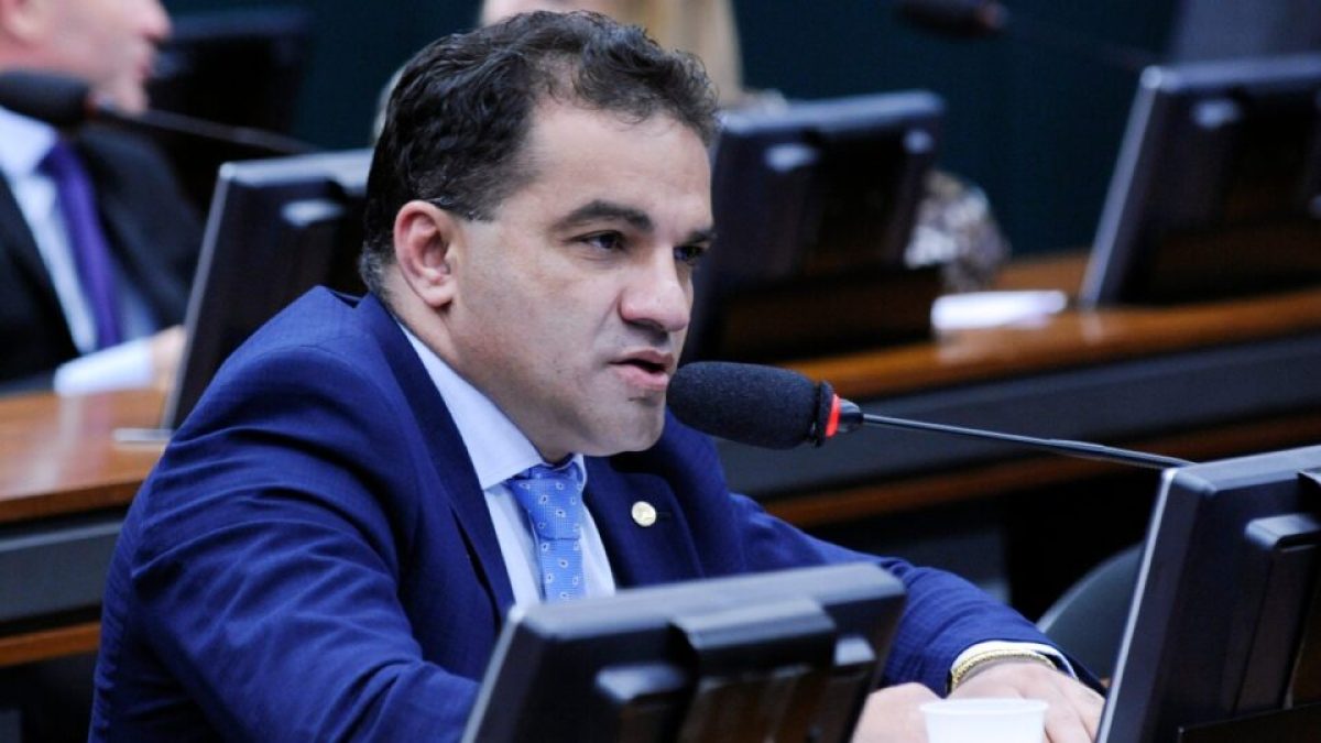 Deputado do PL é alvo novamente da PF por suspeita de desvio de emendas no Maranhão
