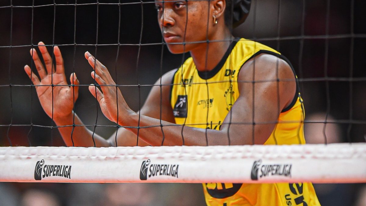 Sesi-Bauru anuncia contratação da oposta Morgahn Fingall, campeã da Superliga