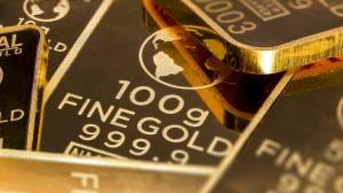 Ouro fecha em alta com leve recuperação após índice de preços PCE abaixo do esperado