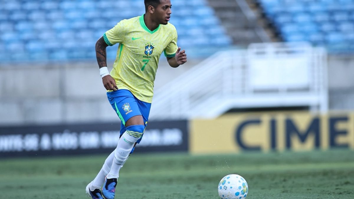 Brasil sub-17 goleia EUA por 4 a 0 em Natal com golaço de falta