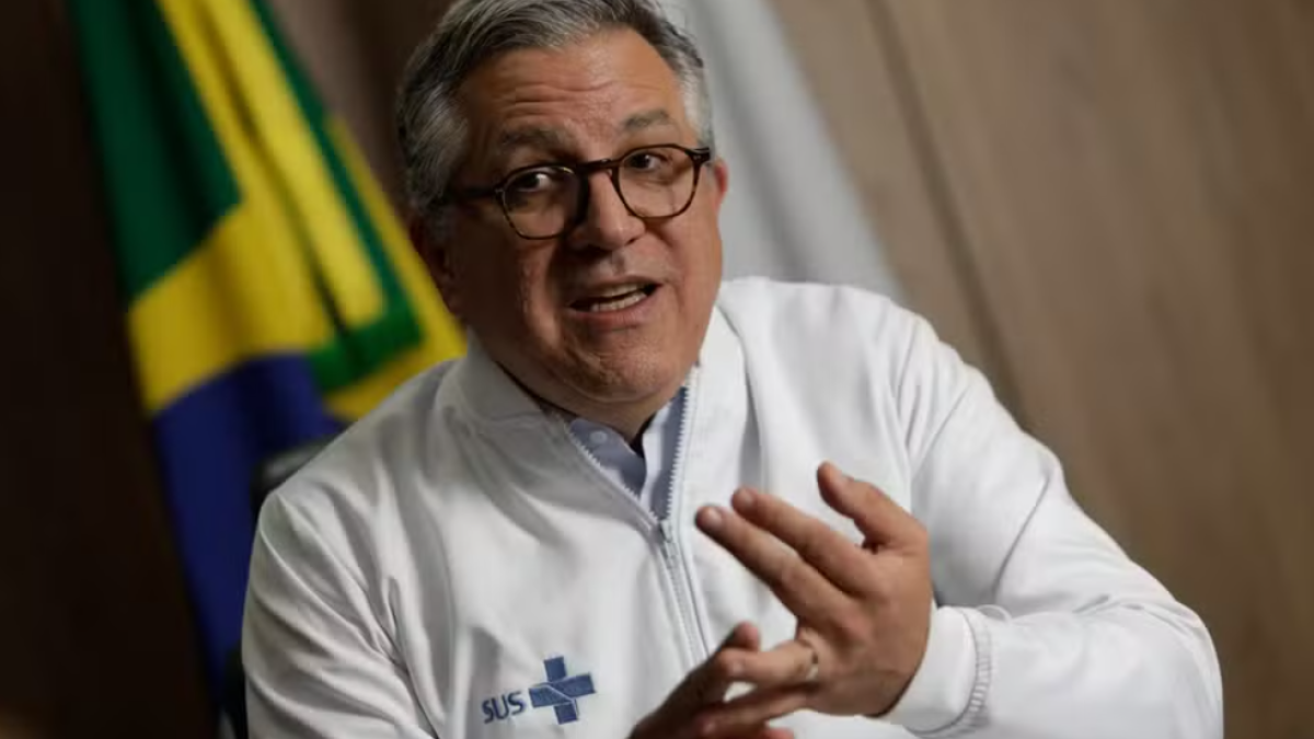 Governo Lula vai testar canetas emagrecedoras em pacientes do SUS, diz Padilha