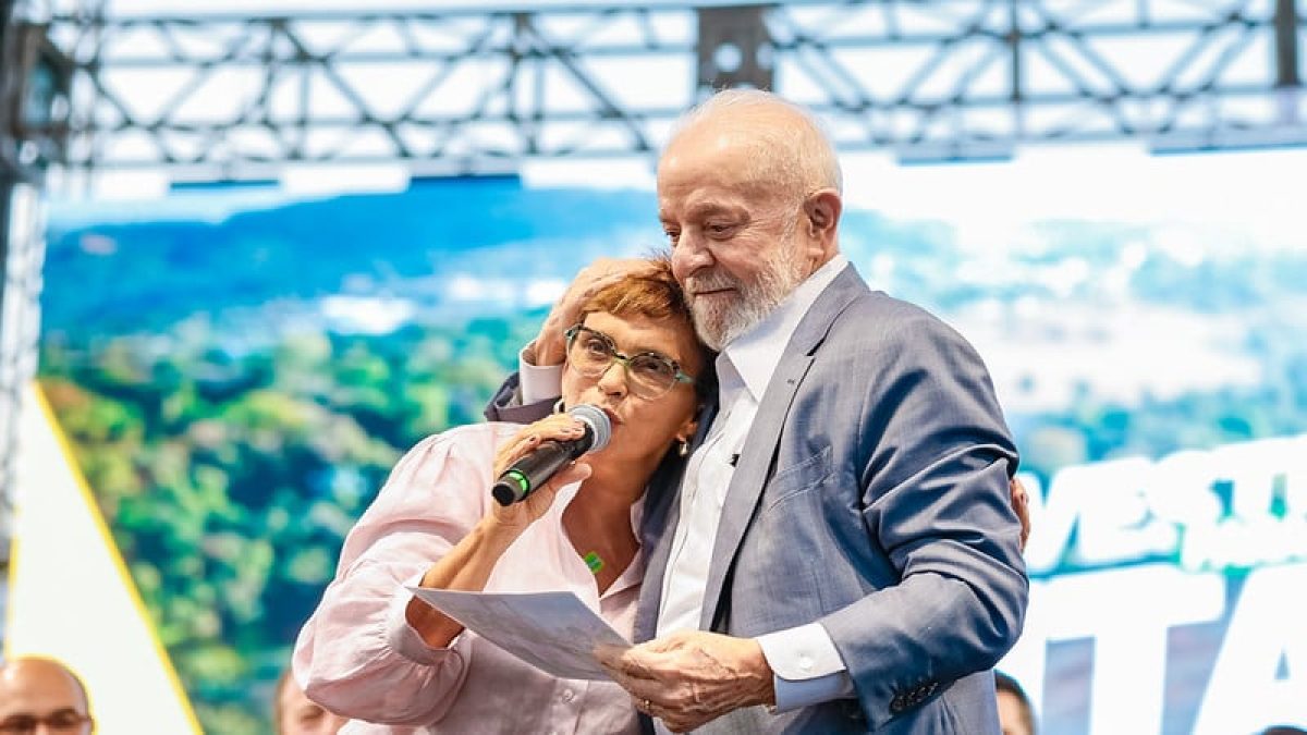 PT bate o martelo por candidatura própria em Minas e tenta convencer Marília Campos