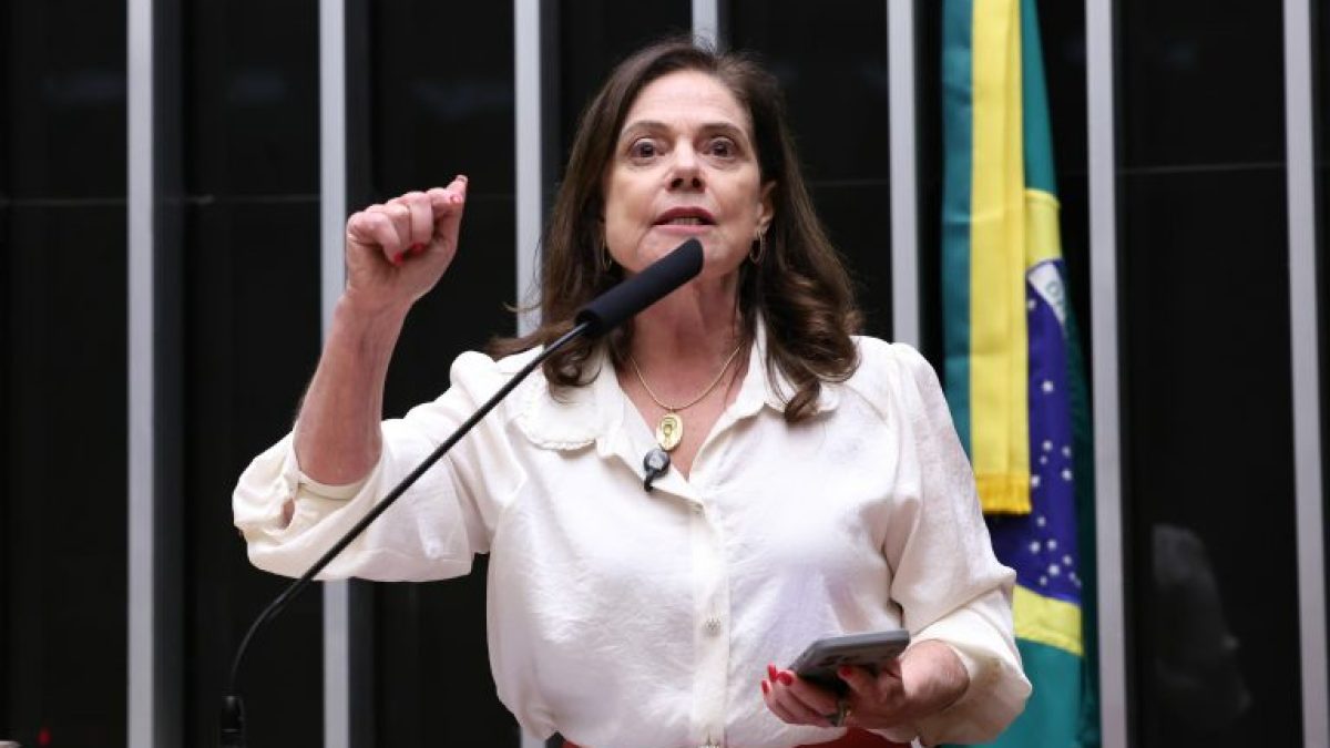 Relatora afirma que esteticistas devem ser consideradas profissionais de saúde; ouça a entrevista