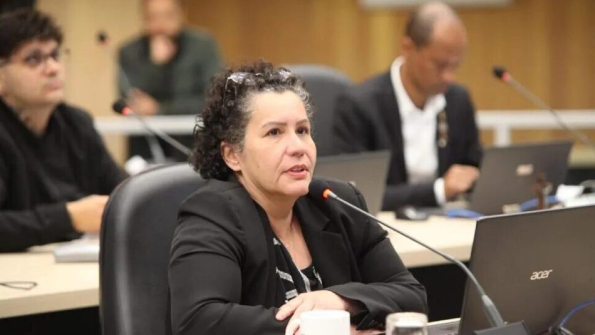 MP denuncia vereadora por suposto desvio de R$ 1,6 milhão dias antes de voto sobre cassação do mandato