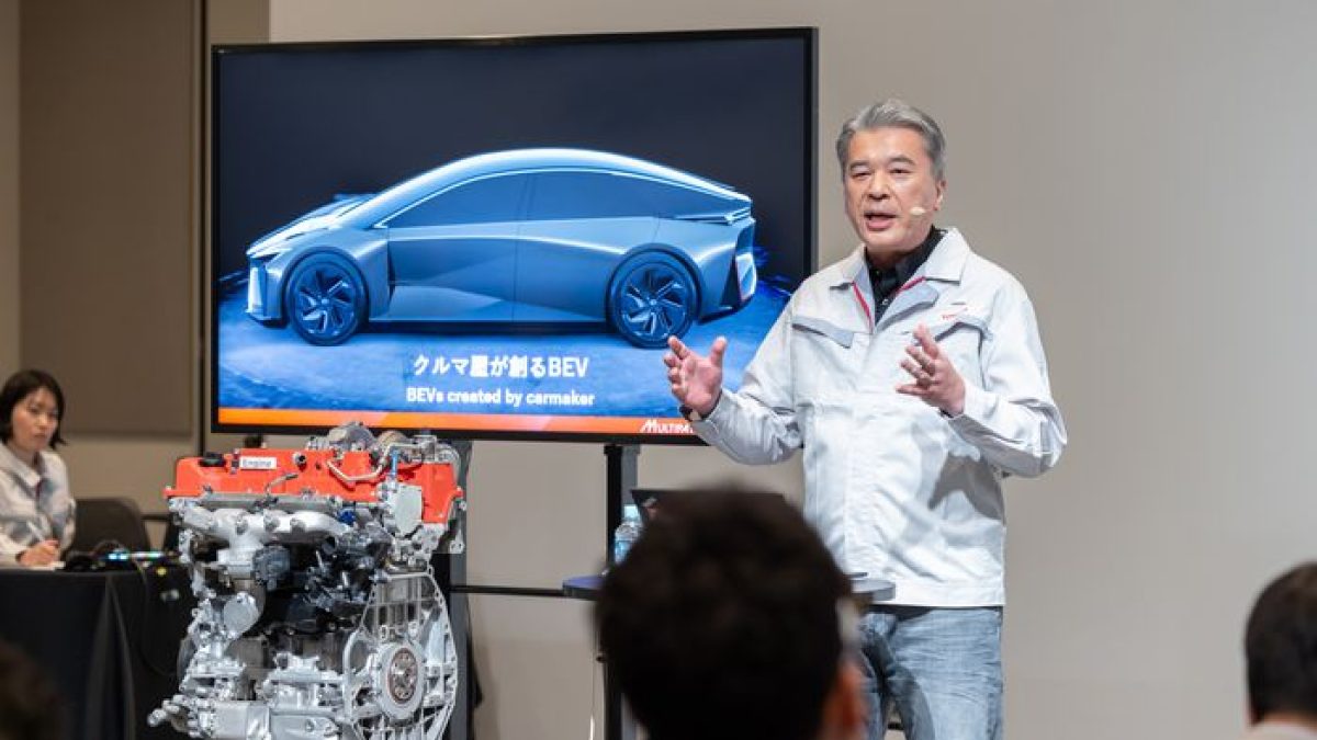Carro híbrido com bateria com defeito: será que continua rodando?