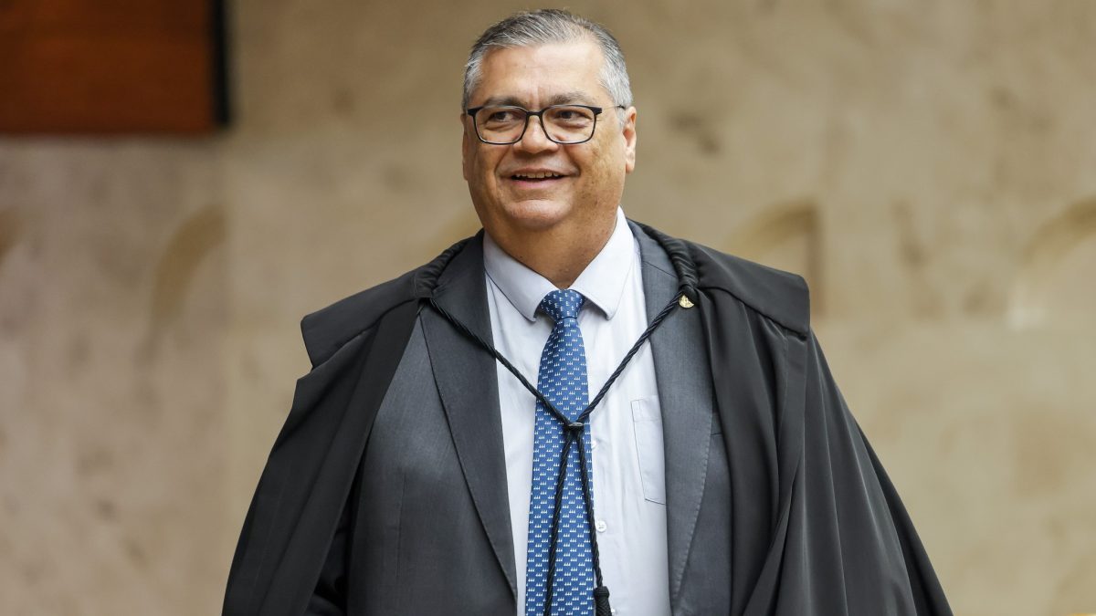 Flávio Dino critica 'bizarrices' no discurso político e mantém remoção de vídeo ofensivo