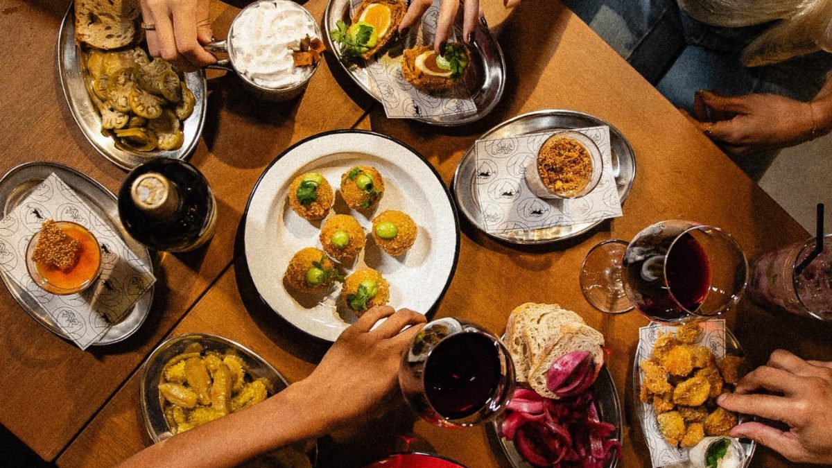 Bares e restaurantes crescem 4,6% em maio