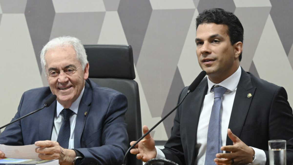 CCJ aprova aposentadoria a agentes de saúde; custo estimado em R$ 30 bi