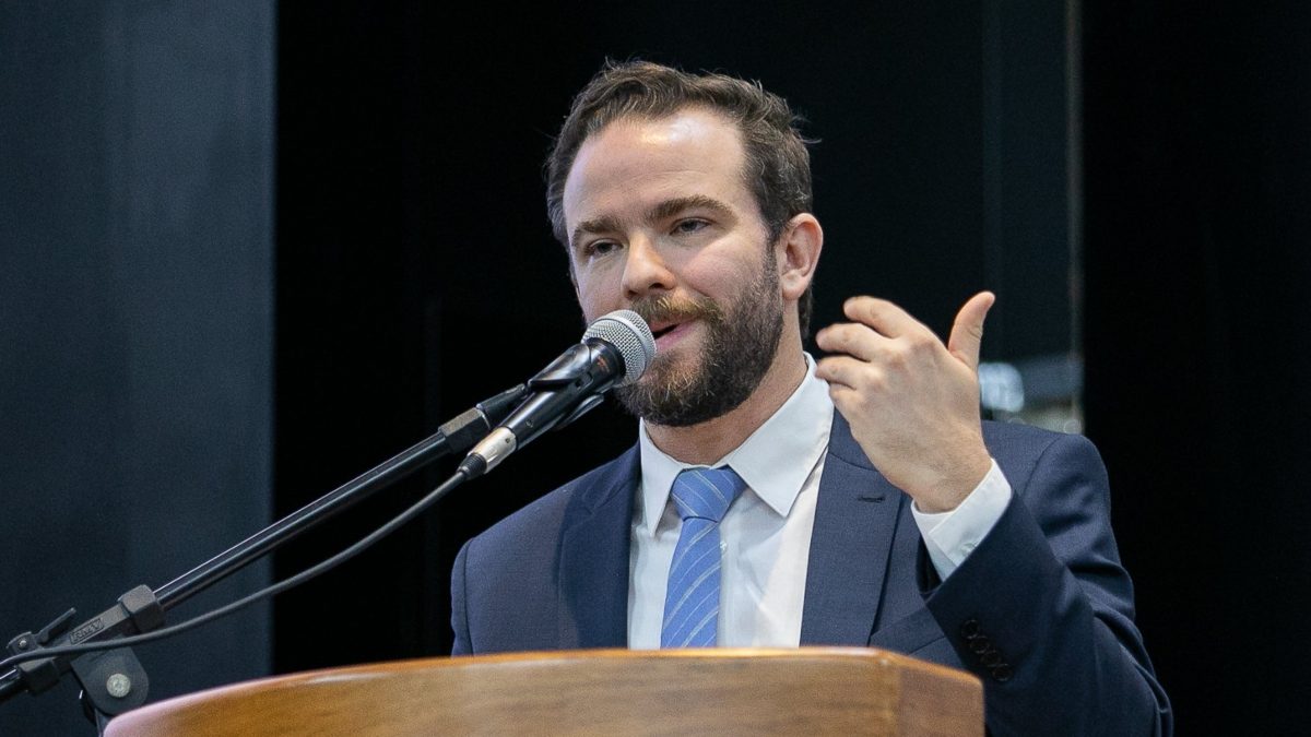 Após inflação superar meta, ministro Durigan defende revisão no cálculo do IPCA