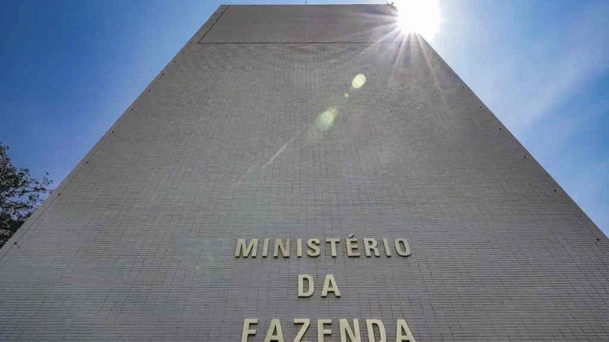 Associação quer ampliar limite de operações de crédito