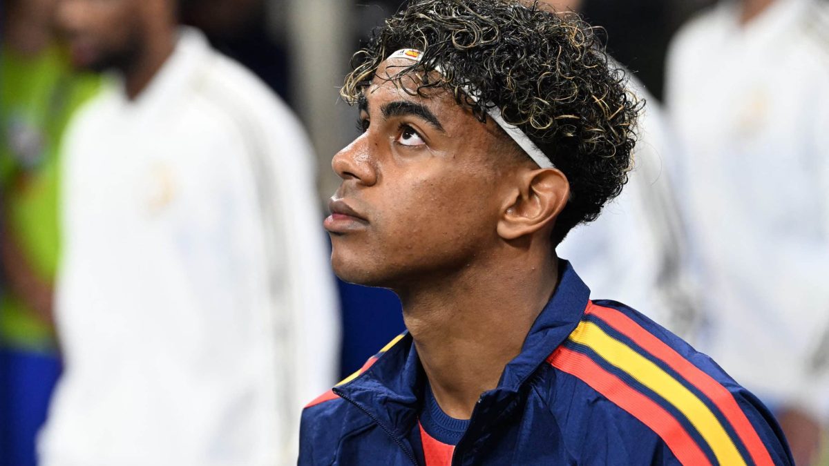 Espanha reencontra seu futebol, goleia a Arábia Saudita e reage no Mundial