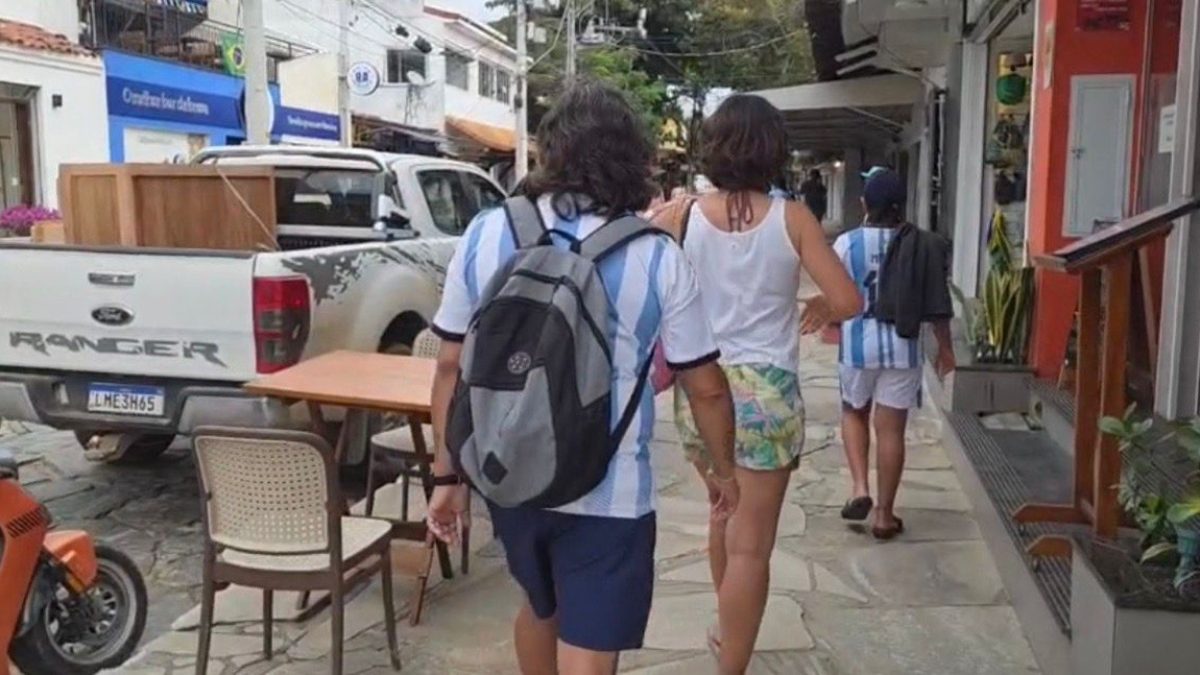 Vitória da Argentina na Copa lota bares e movimenta turismo em Búzios