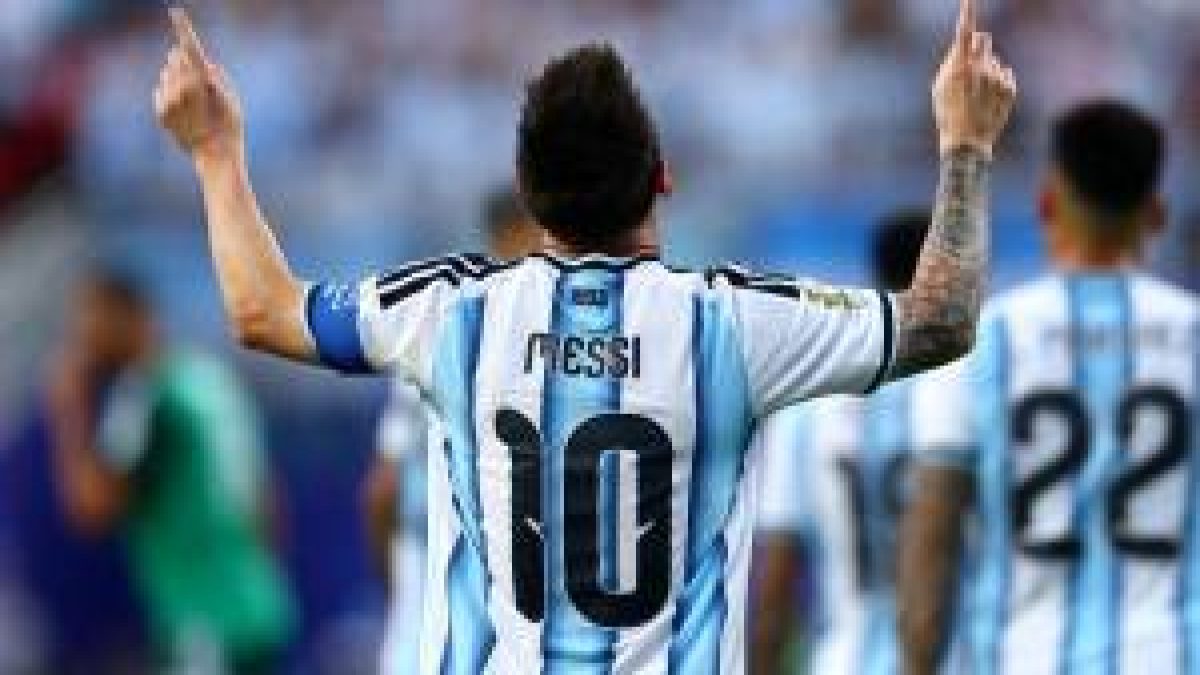 Ingresso para ver Messi se tornar artilheiro da história de Copas chegou a US$ 60 mil