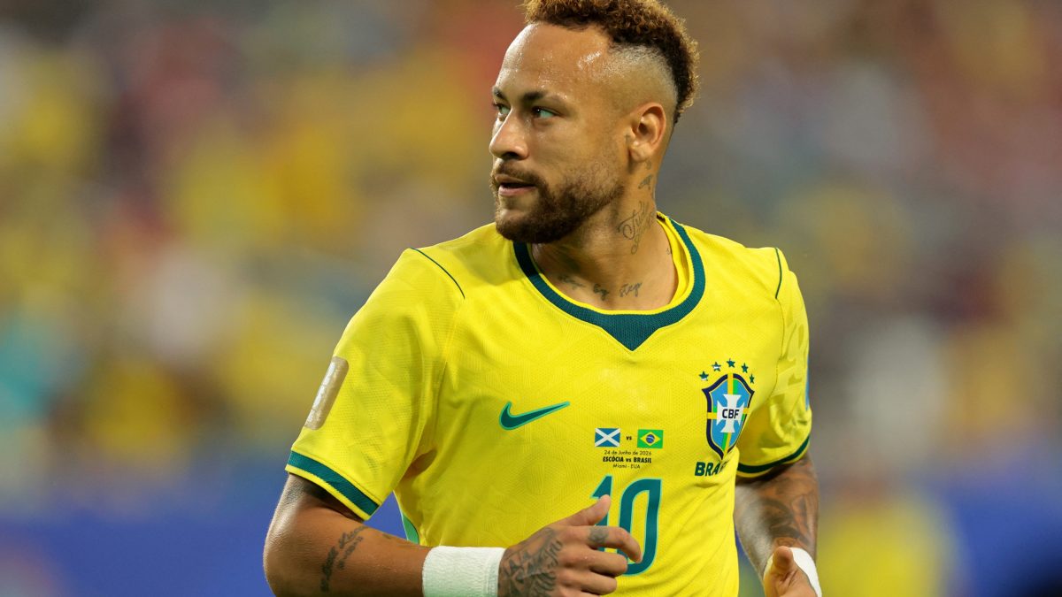Neymar revela conversas com Messi: "Sabe que me importo muito com ele"